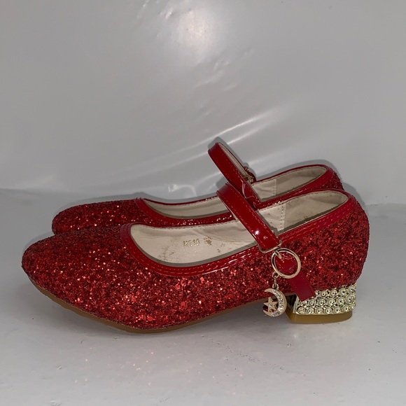 Sparkling Red Kids Dress Shoes with Charm size 2 Youth - Picture 1 of 12
